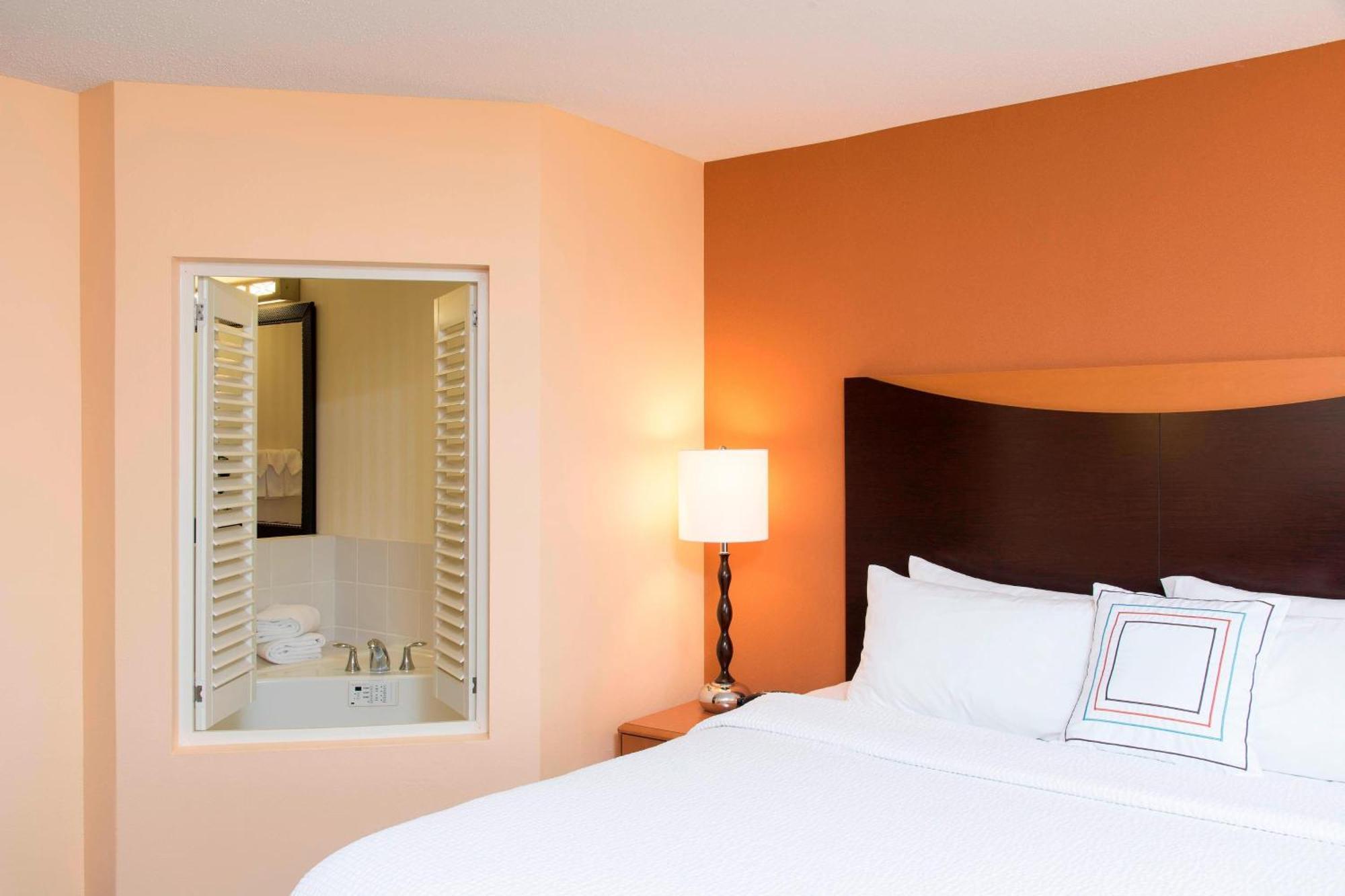 Fairfield Inn & Suites By Marriott Omaha Downtown Екстериор снимка